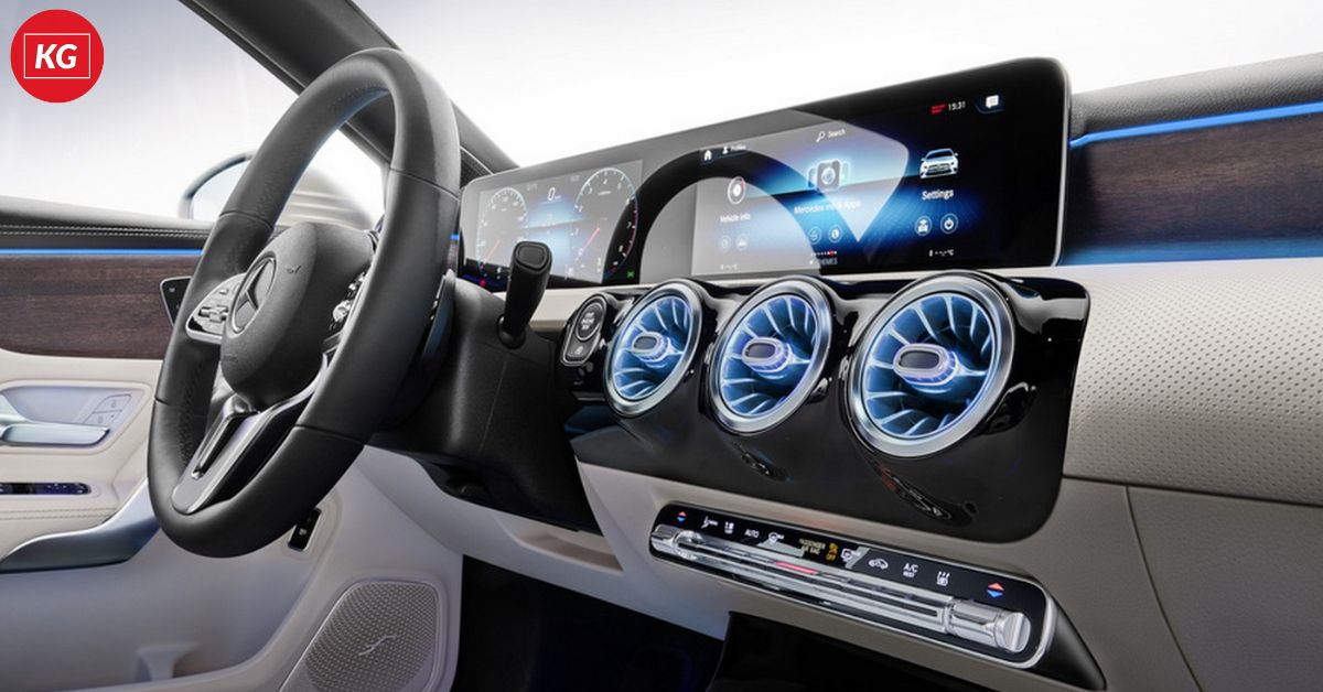 Mercedes-Benz and the Screen Revolution: Driving into the Digital Future